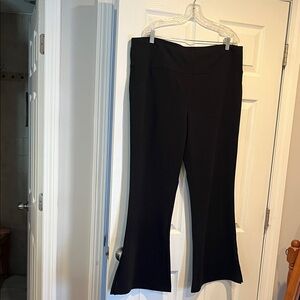 Terra & Sky Elegant Black Flare Pants